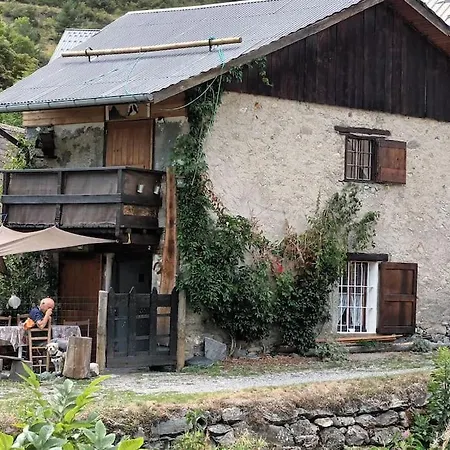 Holiday home Maison De Montagne 2 A 8 Couchages Proche Barcelonette