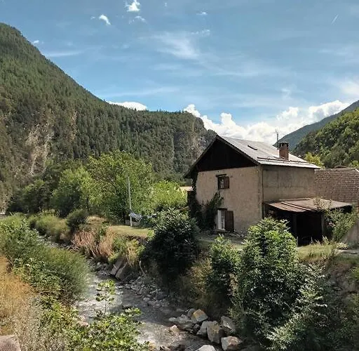 Maison De Montagne 2 A 8 Couchages Proche Barcelonette Holiday home